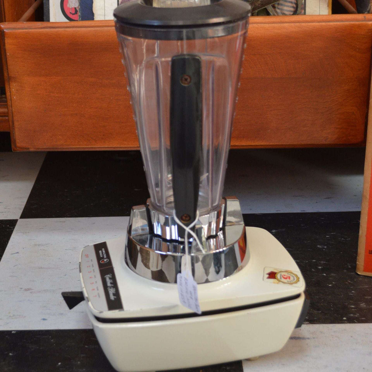 My first vintage kitchen gadget; a Hamilton beach blender, model