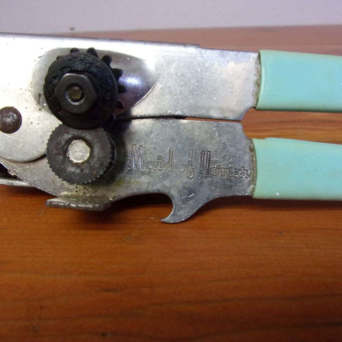 1950s Pink Maid of Honor Wall Mounted Can Opener -  in 2023