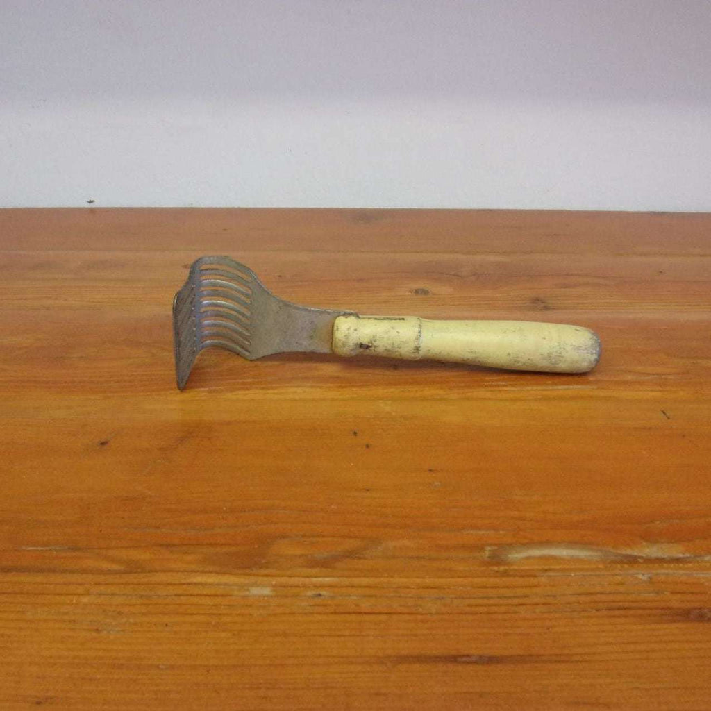 Vintage Wooden Handle Masher / Country Style Hand Masher/ 