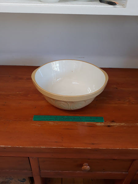 Antique TG Green LTD Gripstand Made in England Mixing Bowl