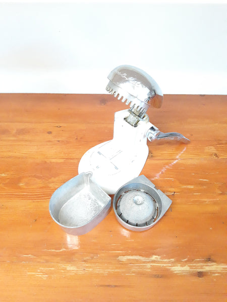 Vintage Juice O Mat