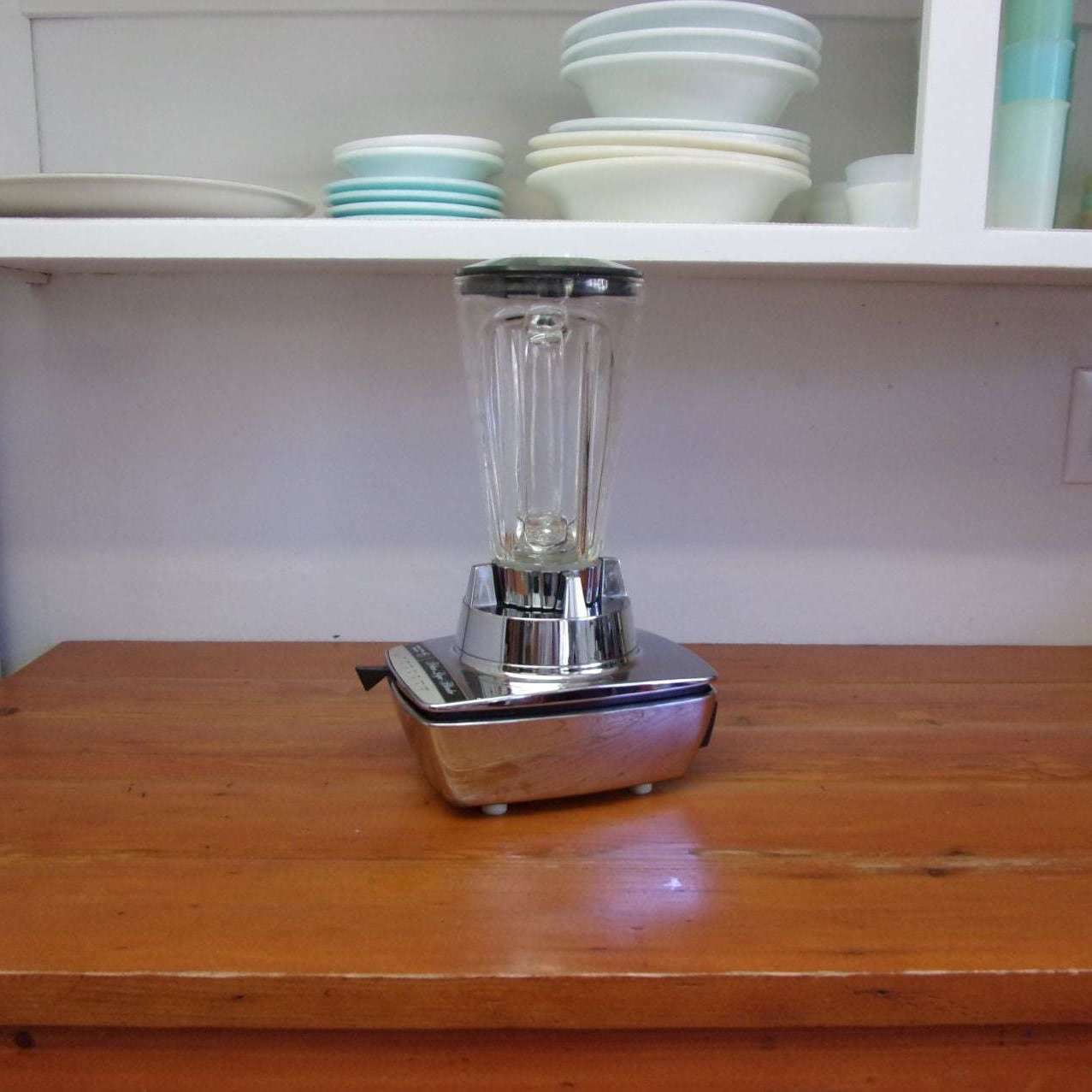 vintage-hamilton-beach-deluxe-