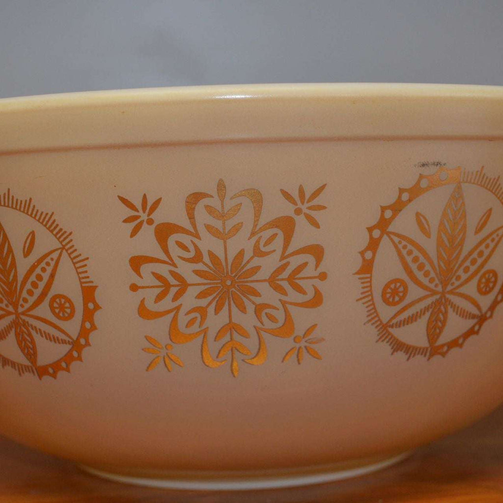 Vintage Miali Pottery USA large dough bowl mixing bowl cream with
