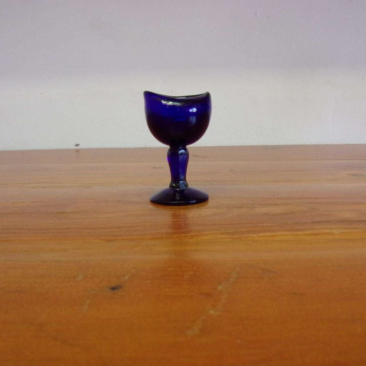 Antique John Bull Cobalt Blue Glass Eye Wash Cup – Ma and Pa's Attic ®