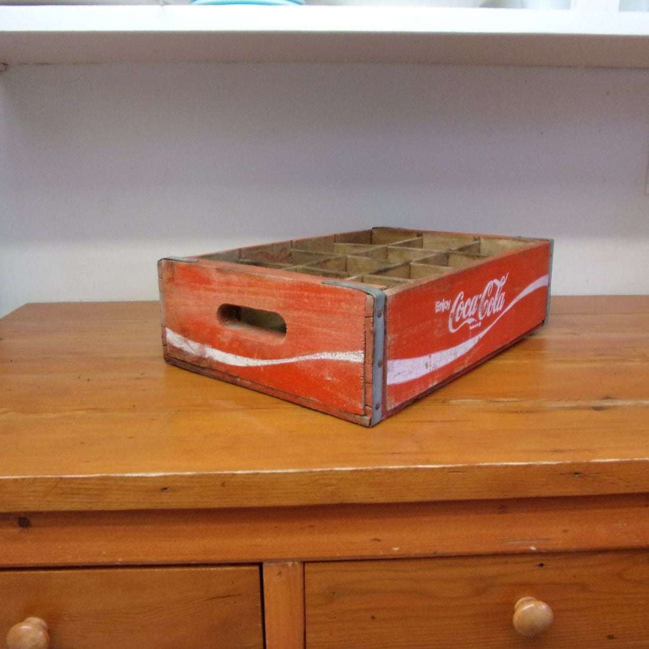 Vintage Coca Cola Wood Crate Red and White – Ma and Pa's Attic ®