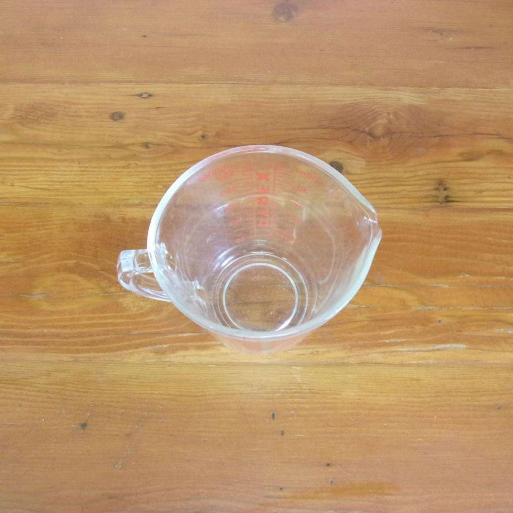 Mavin  Vintage Old 2 CUP MEASURE Clear Glass MEASURING PITCHER One Spout  Mint!